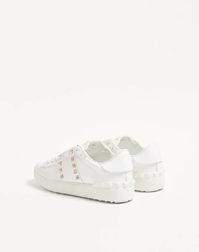 Zapatillas abiertas sin título