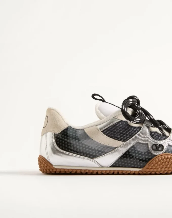 Zapatillas Amphibia en piel de becerro engomada y napa laminada Zapatillas Amphibia en piel de becerro engomada y napa laminada