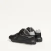 Zapatillas bajas de napa con un tachón Zapatillas bajas de napa con un tachón