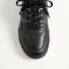 Zapatillas bajas de napa con un tachón Zapatillas bajas de napa con un tachón