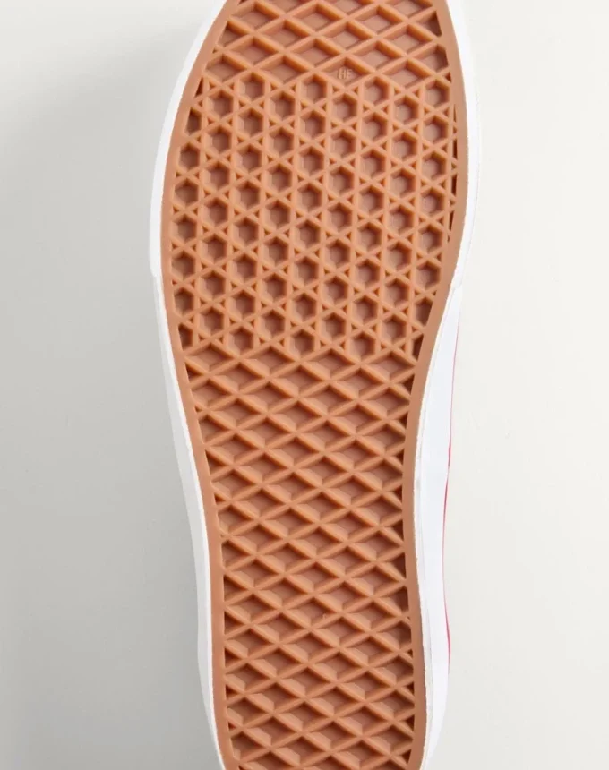Zapatillas bajas de tela Valentino Garavani y Vans con estampado de damero VLogo y detalle de lunares Zapatillas bajas de tela Valentino Garavani y Vans con estampado de damero VLogo y detalle de lunares
