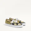 Zapatillas bajas de tela Valentino Garavani y Vans con estampado VLogo Checkerboard y Le Chat De La Maison Zapatillas bajas de tela Valentino Garavani y Vans con estampado VLogo Checkerboard y Le Chat De La Maison