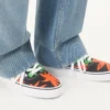 Zapatillas bajas de tela Valentino Garavani y Vans con estampado VLogo Checkerboard y Tropical Leaves Zapatillas bajas de tela Valentino Garavani y Vans con estampado VLogo Checkerboard y Tropical Leaves