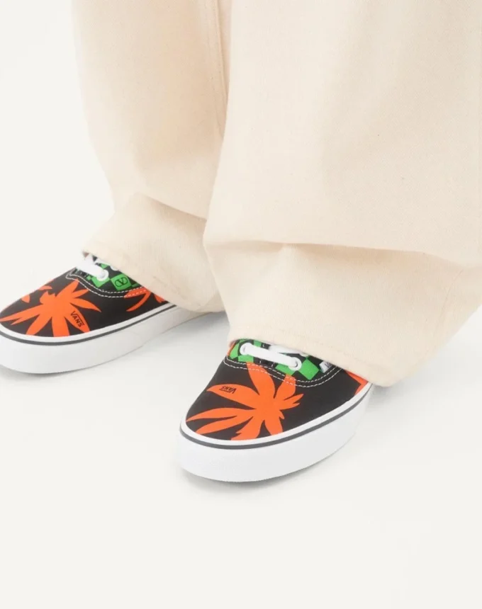Zapatillas bajas de tela Valentino Garavani y Vans con estampado VLogo Checkerboard y Tropical Leaves Zapatillas bajas de tela Valentino Garavani y Vans con estampado VLogo Checkerboard y Tropical Leaves