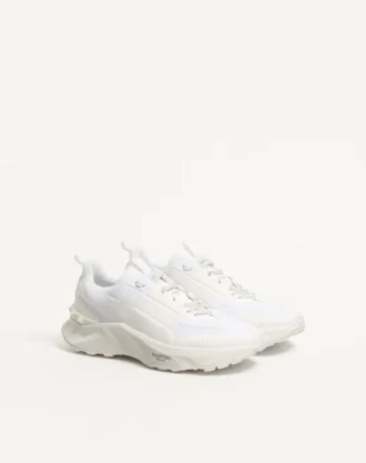 Zapatillas bajas True Act de malla y tejido engomado Zapatillas bajas True Act de malla y tejido engomado