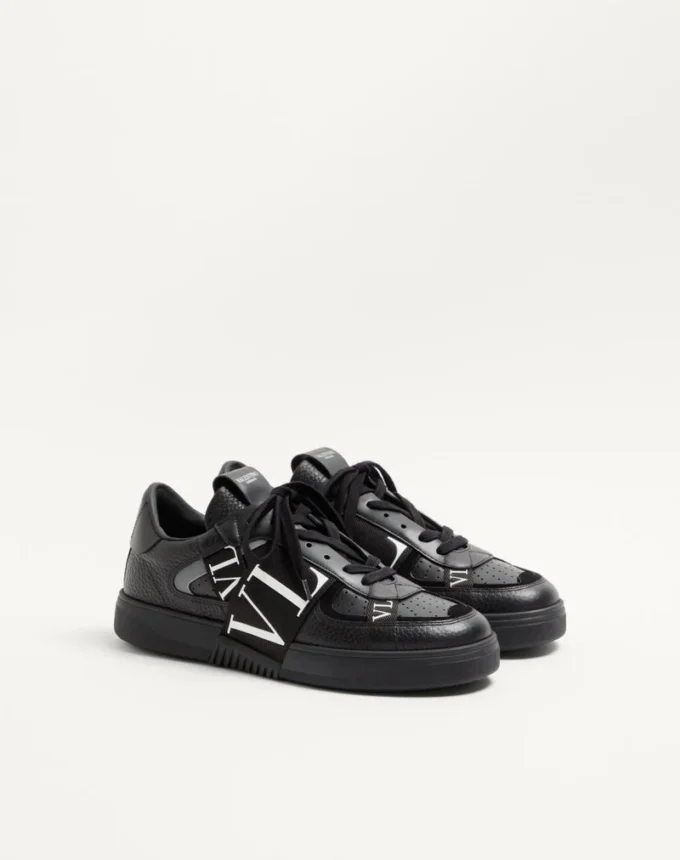 Zapatillas bajas Vl7N de piel de becerro con bandas Zapatillas bajas Vl7N de piel de becerro con bandas
