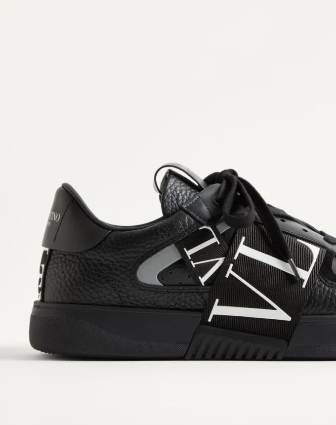Zapatillas bajas Vl7N de piel de becerro con bandas Zapatillas bajas Vl7N de piel de becerro con bandas