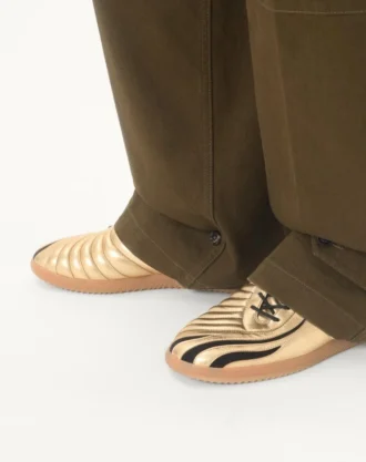 Zapatillas Kicky en napa laminada