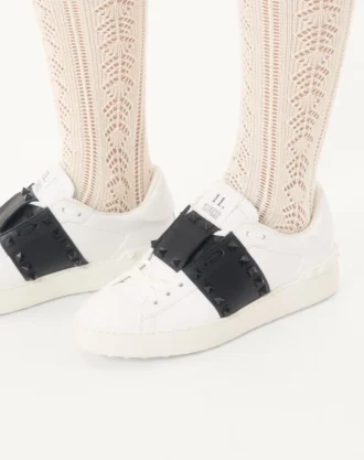 Zapatillas Rockstud Untitled en piel de becerro con tachuelas tonales