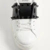 Zapatillas Rockstud Untitled en piel de becerro con tachuelas tonales Zapatillas Rockstud Untitled en piel de becerro con tachuelas tonales