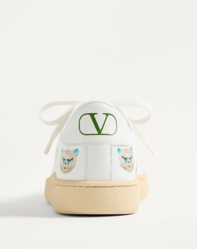 Zapatillas Royco de piel de becerro napa con motivo Le Chat De La Maison Zapatillas Royco de piel de becerro napa con motivo Le Chat De La Maison