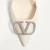 Zapatos de salón con talón abierto y logotipo VLogo en piel de becerro de 80 mm Zapatos de salón con talón abierto y logotipo VLogo en piel de becerro de 80 mm