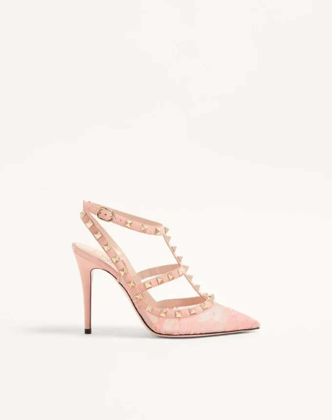 Zapatos de salón con tiras y tachuelas Rockstud de 100 mm