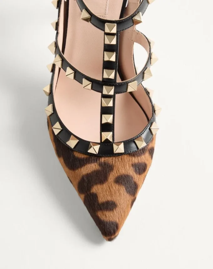 Zapatos de salón Rockstud con tiras en piel de becerro efecto pony 100 mm