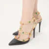 Zapatos de salón Rockstud de piel de becerro con cabujón y cristales de 100 mm