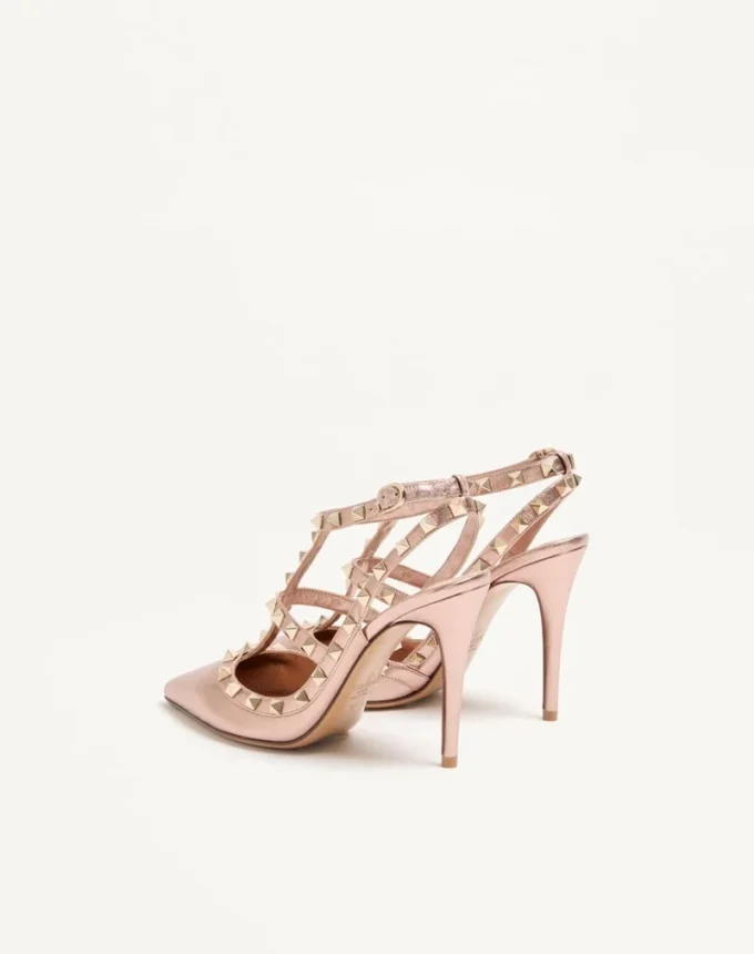 Zapatos de salón Rockstud en piel napa laminada 100 mm