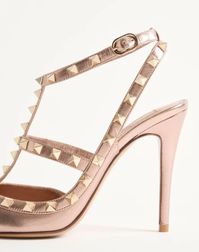 Zapatos de salón Rockstud en piel napa laminada 100 mm